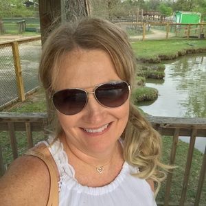 Meet your Posher, Wendy